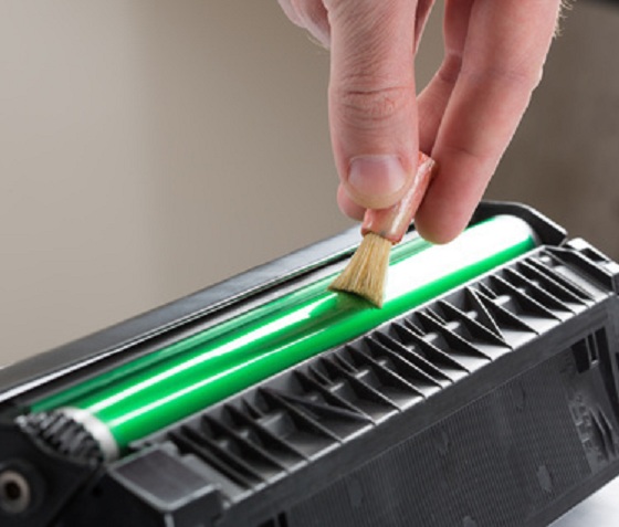 đổ mực máy in hợp lý giúp cho máy in được bền bỉ hơn.